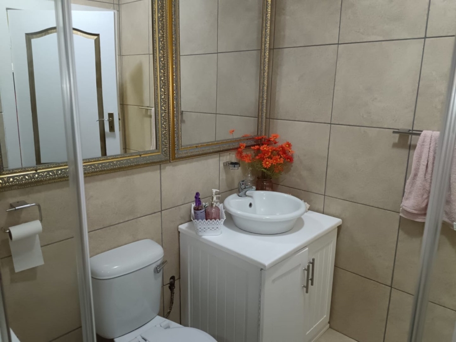 4 Bedroom Property for Sale in De Aar Northern Cape